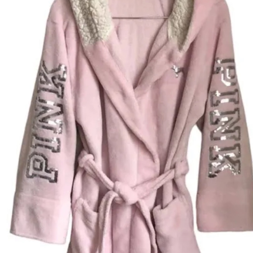 VS PINK pink bathrobe with sparkles